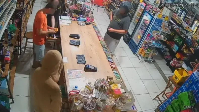 Homem armado rende funcionários e rouba loja de bebidas no Norte de SC