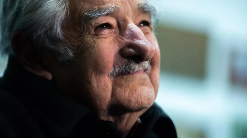 Vídeo: Pepe Mujica posta mensagem de despedida e diz “estou morrendo”