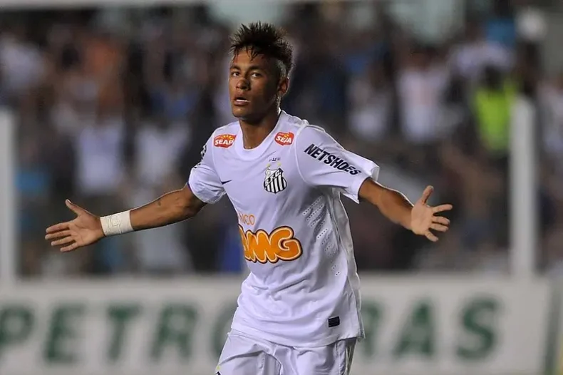 Neymar acumula lesões em 2025 e vê temporada escapar