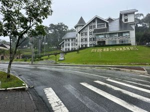 Chuva intensa: Defesa Civil de Brusque emite alerta aos moradores