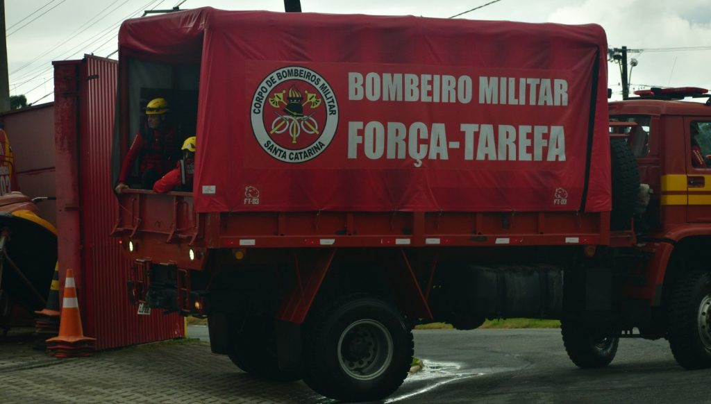 Bombeiros alertam para o risco de deslizamentos