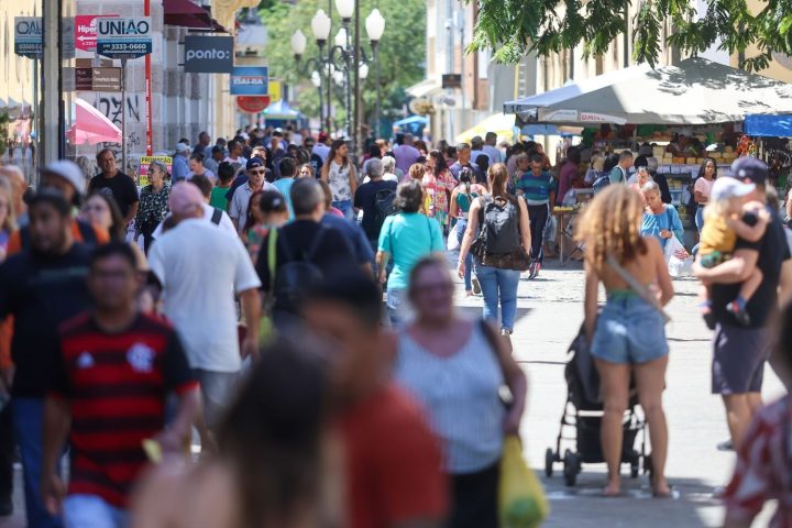 Turismo: argentinos representam o maior número de turistas estrangeiros