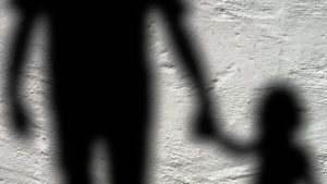 Pai é condenado a 70 anos de prisão por abusar dos próprios filhos