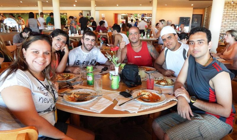 Argentinos impulsionam vendas em bares e restaurantes de Santa Catarina