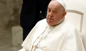 Vaticano divulga boletim médico do Papa Francisco
