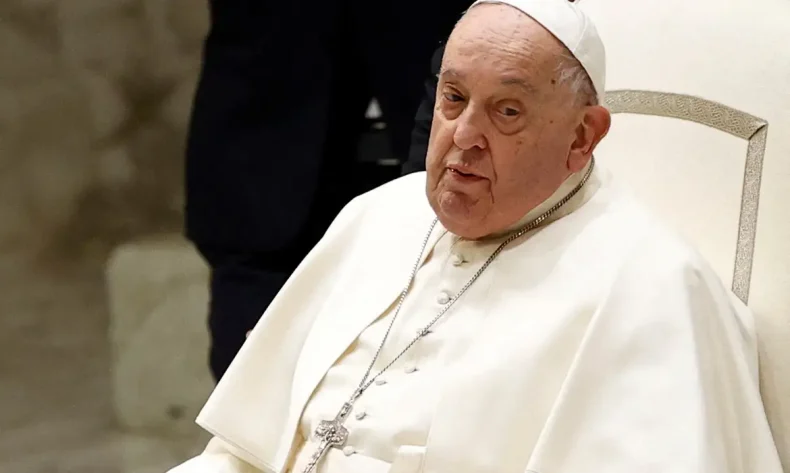 Vaticano divulga boletim médico do Papa Francisco