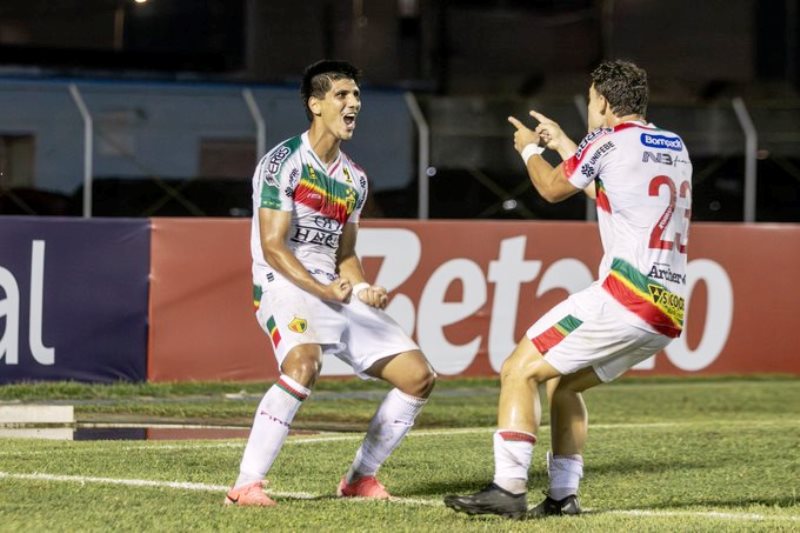 Brusque vence em Macapá na Copa do Brasil e fatura prêmio de R$ 1,4 milhão