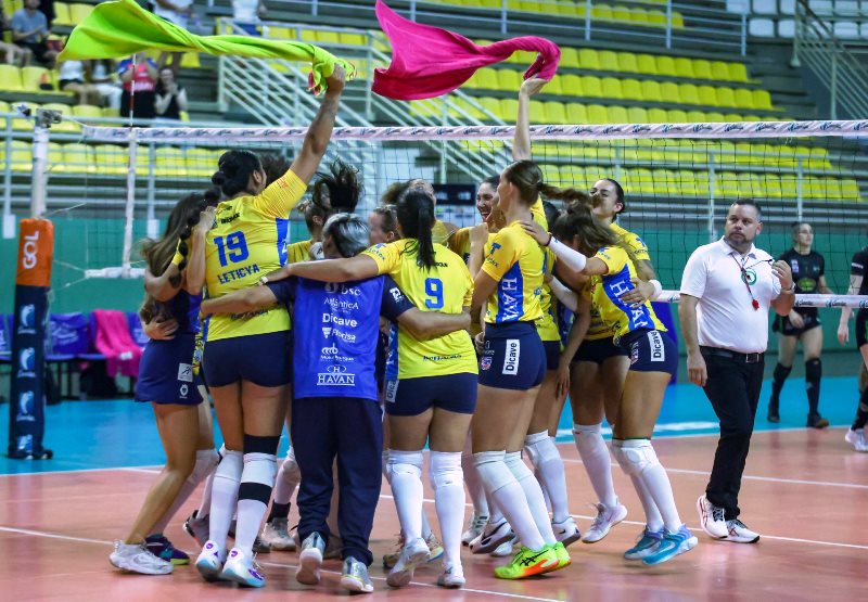 Em Brusque, Abel Moda Vôlei conquista primeira vitória na Superliga