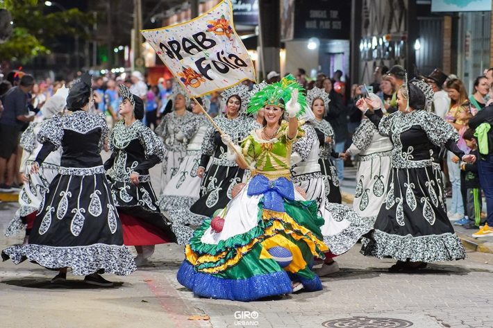 Balneário Piçarras divulga programação de Carnaval