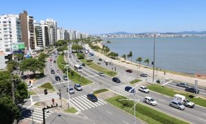 Trânsito em Florianópolis será alterado por duas corridas neste domingo