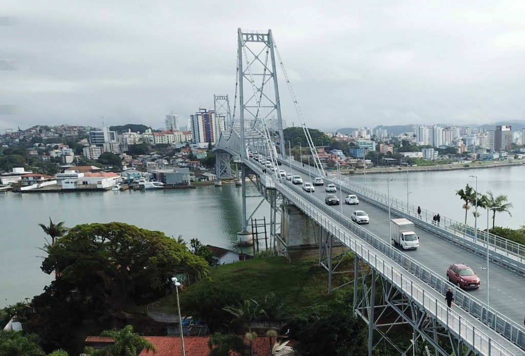Aniversário de Florianópolis movimenta a cidade com festa, shows e homenagens