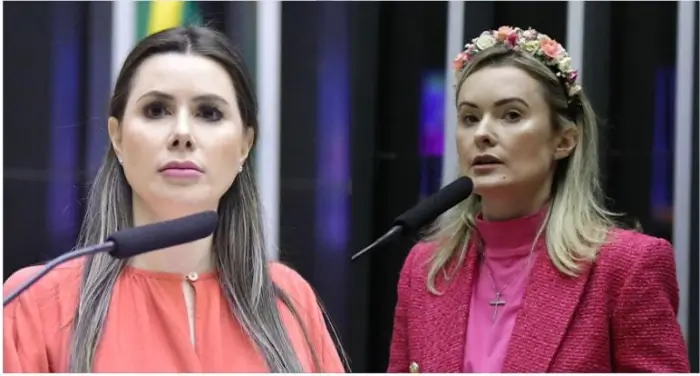 Bolsonaro revela apoio a catarinenses para o Senado em 2026