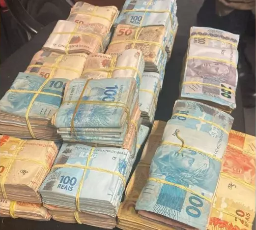 PM prende traficante e descobre depósito de drogas em Florianópolis