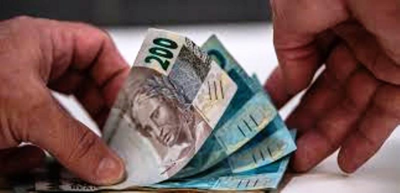 Entenda a nova lei que restringe oferta de crédito consignado em SC