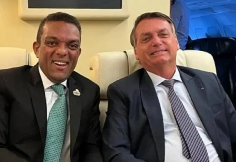 Deputado bolsonarista diz “Frente Evangélica não é um puxadinho de Bolsonaro”