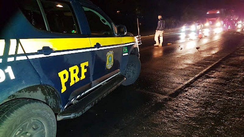 Motociclista morre ao pilotar na contramão da BR-101 em SC