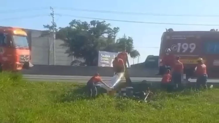 Motociclista morre ao ser atingido por linha de cerol na BR-470
