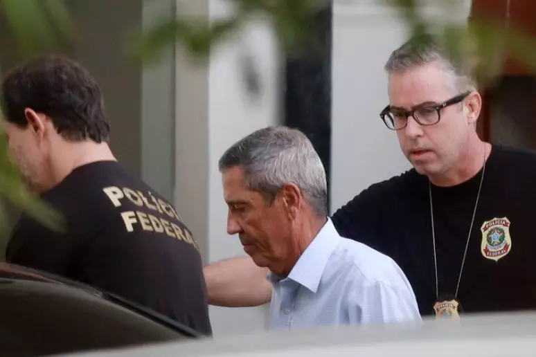 STF decide de forma unânime que Braga Netto deve continuar preso