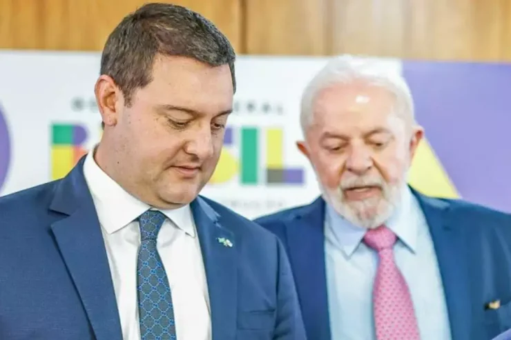 Ratinho Júnior é cotado para ser vice de Lula em 2026