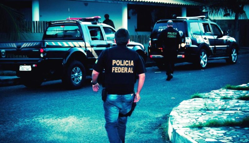 Polícia Federal prende homem por tráfico internacional em Itajaí