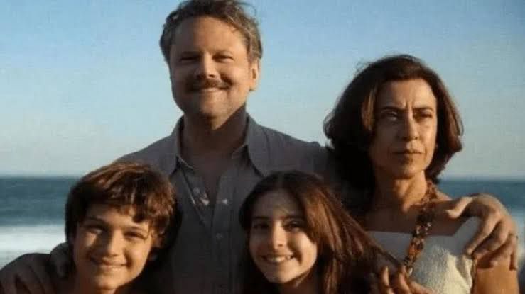 ‘Ainda estou aqui’ conquista Oscar de melhor filme estrangeiro