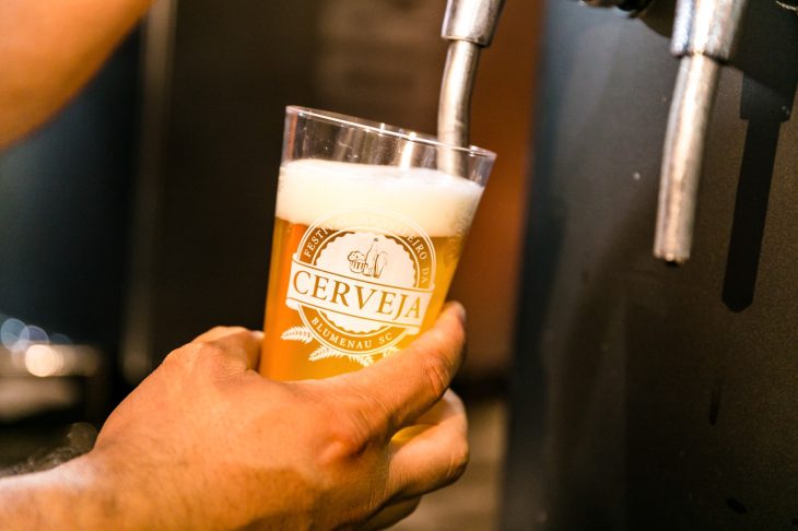 Saiba por que Blumenau é reconhecida como a Capital Brasileira da Cerveja