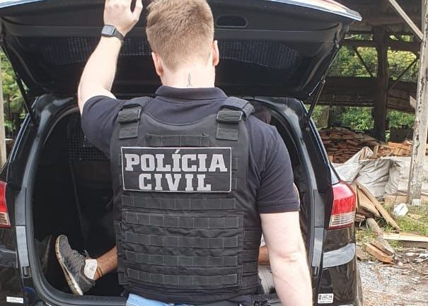 Foragido por homicídio é preso no Vale do Itajaí