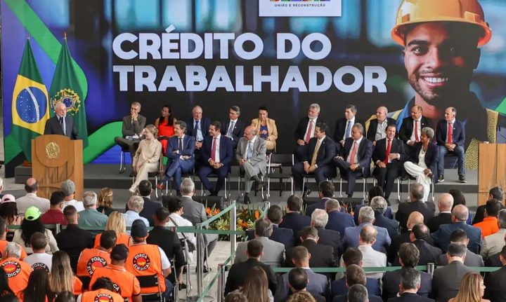 Governo lança programa de crédito para CLT; saiba como vai funcionar