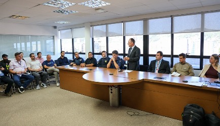 Autoridades se reúnem para debater proteção à vida no trânsito da Capital