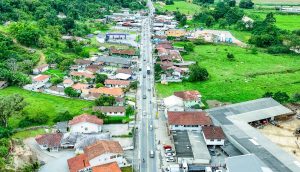 Governador propõe que Estado assuma gestão da BR-282 em SC