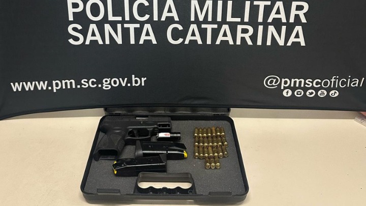 Após briga e ameaças, homem é preso com arma ilegal na Capital