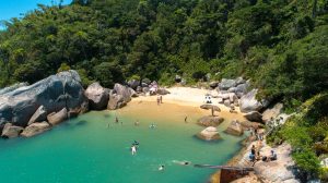 Descubra três praias pouco conhecidas de SC que vão surpreender os turistas
