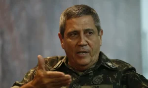 Terceiro voto confirma condenação de Braga Netto em jultamengto no STF