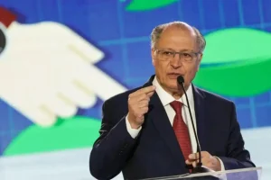 Vice-presidente se pronuncia sobre negociações tarifárias com os EUA