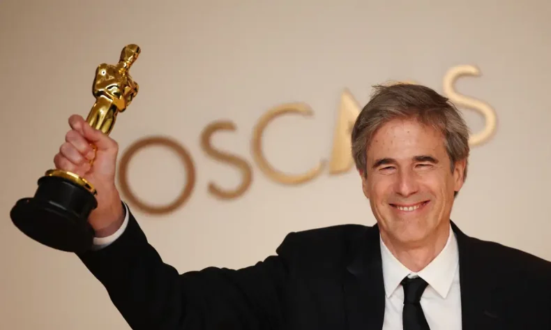 Saiba o que Walter Salles ganha além da estatueta do Oscar 2025