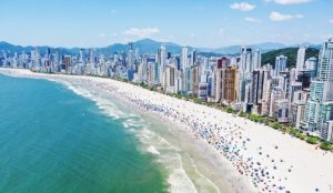 Com fim do verão, SC tem 187 pontos próprios para banho
