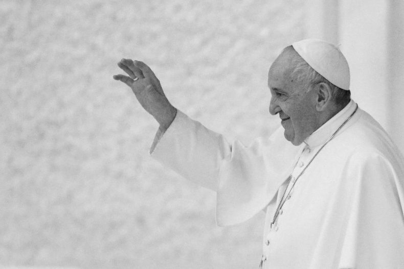 Líderes mundiais se pronunciam após a morte de Papa Francisco