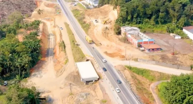 Trânsito na BR-470 será interditado para obras; saiba o trecho