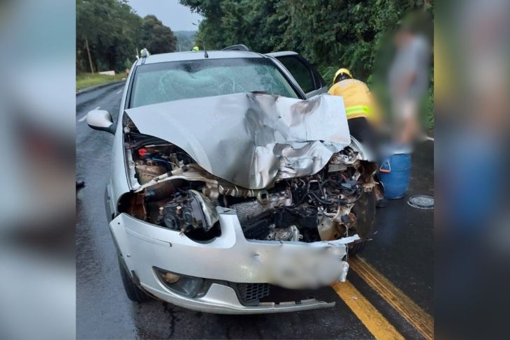 Motociclista morre após colisão com carro na SC-157