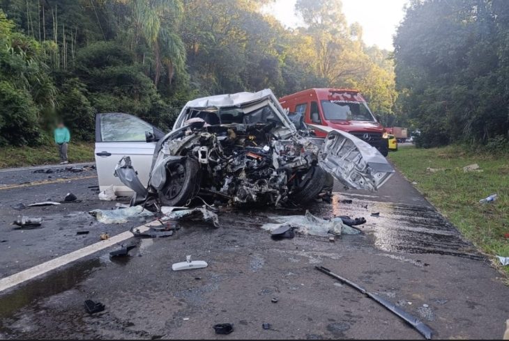 Dois graves acidentes  deixam três mortos e feridos na BR-153