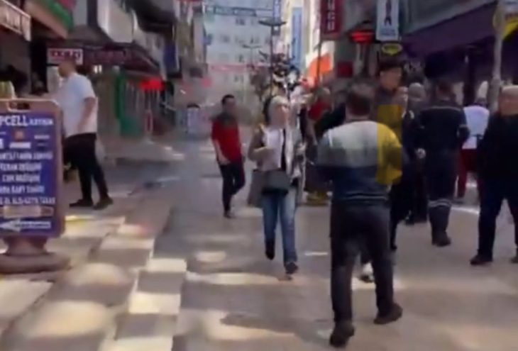 Vídeo: terremoto na Turquia deixa mais de 150 pessoas feridas