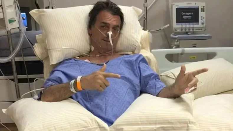 Mesmo internado na UTI, Bolsonaro assina citação do STF