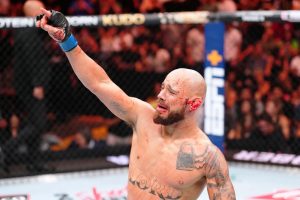 Catarinense Jean Silva promete vitória contra americano no UFC no sábado