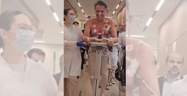 Bolsonaro posta vídeo caminhando pelo hospital: “sem desistir”