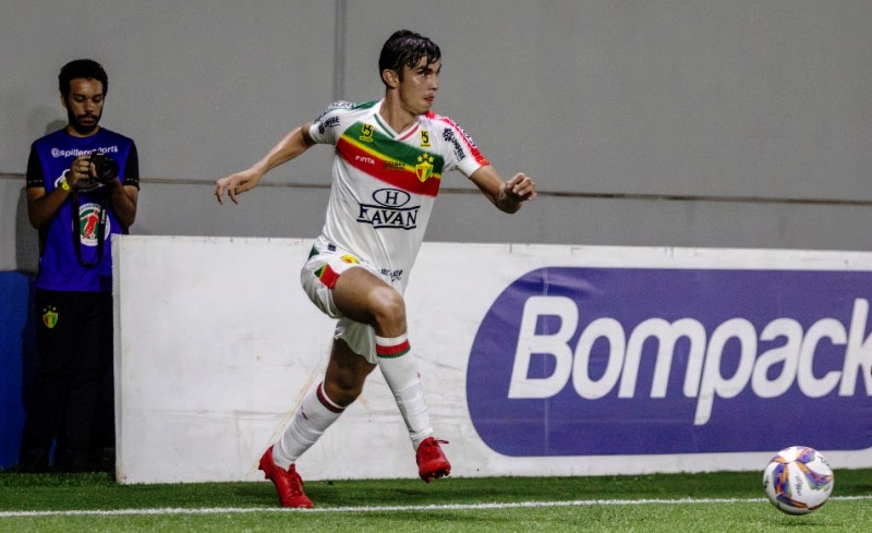 Há oito jogos sem perder, Brusque aposta em Biel para duelo na Copa do Brasil