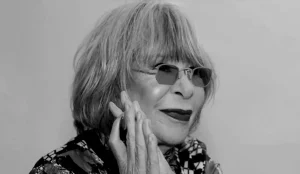 Cantora Rita Lee deixa carta para filhos e marido antes de morrer