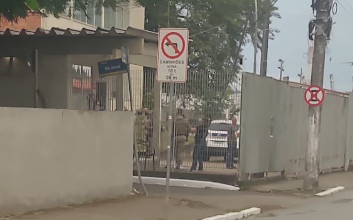 Vigilante é encontrado morto em depósito da Receita Federal