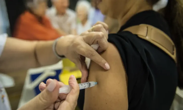 Balneário Camboriú antecipa a ampliação da vacinação contra a gripe