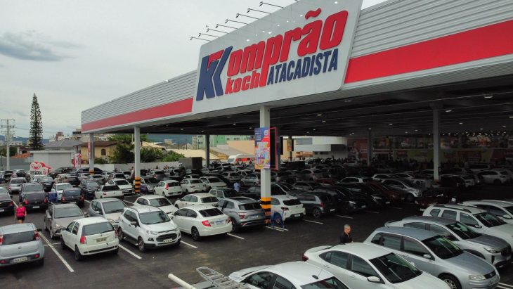 Saiba como participar do mutirão de contratações do Grupo Koch