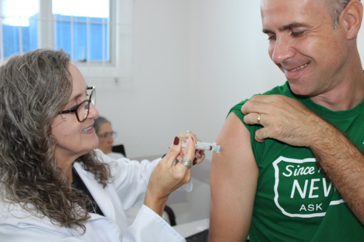 Vacina da gripe é liberada para todos os públicos; veja onde receber imunizante